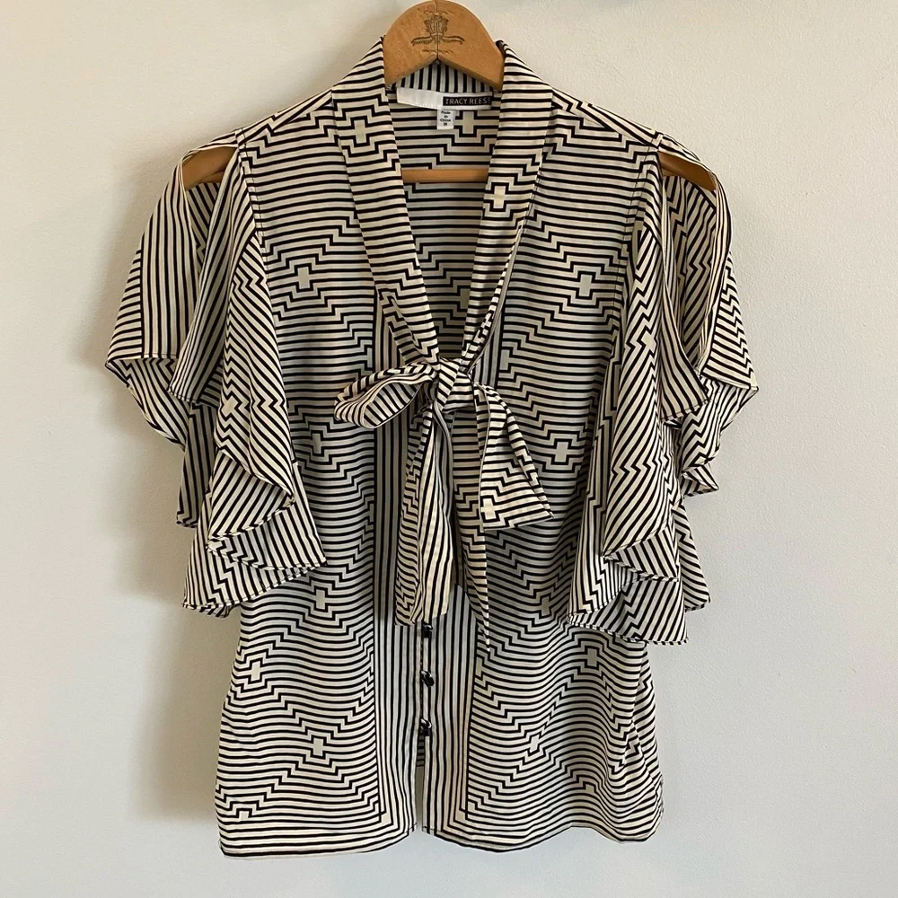 Tracy Reese Silk Tie Neck Flounced Diamond Top M - Picture 2 of 11